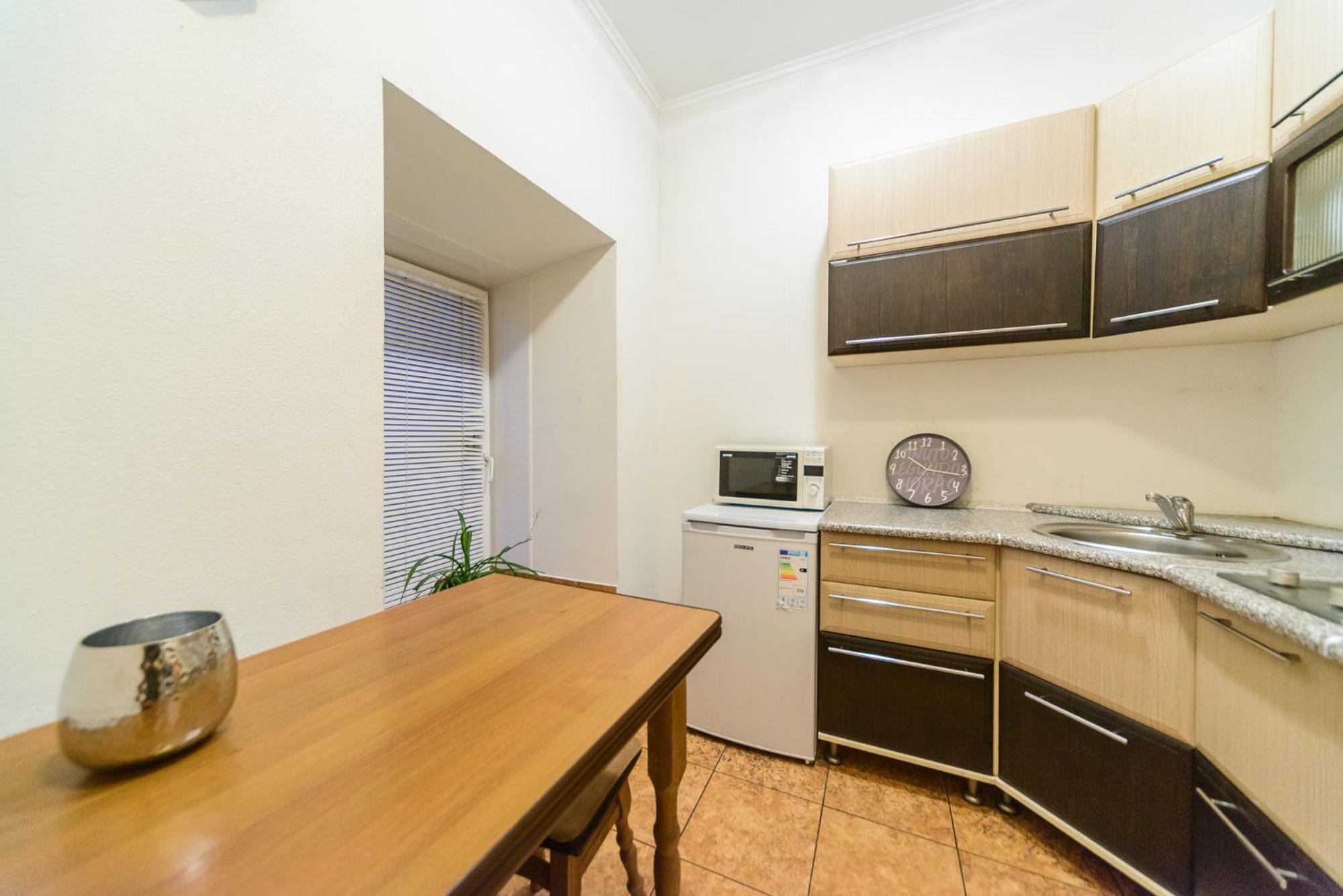 Apartment At Malaya Zhytomyrska 5 Киев Екстериор снимка
