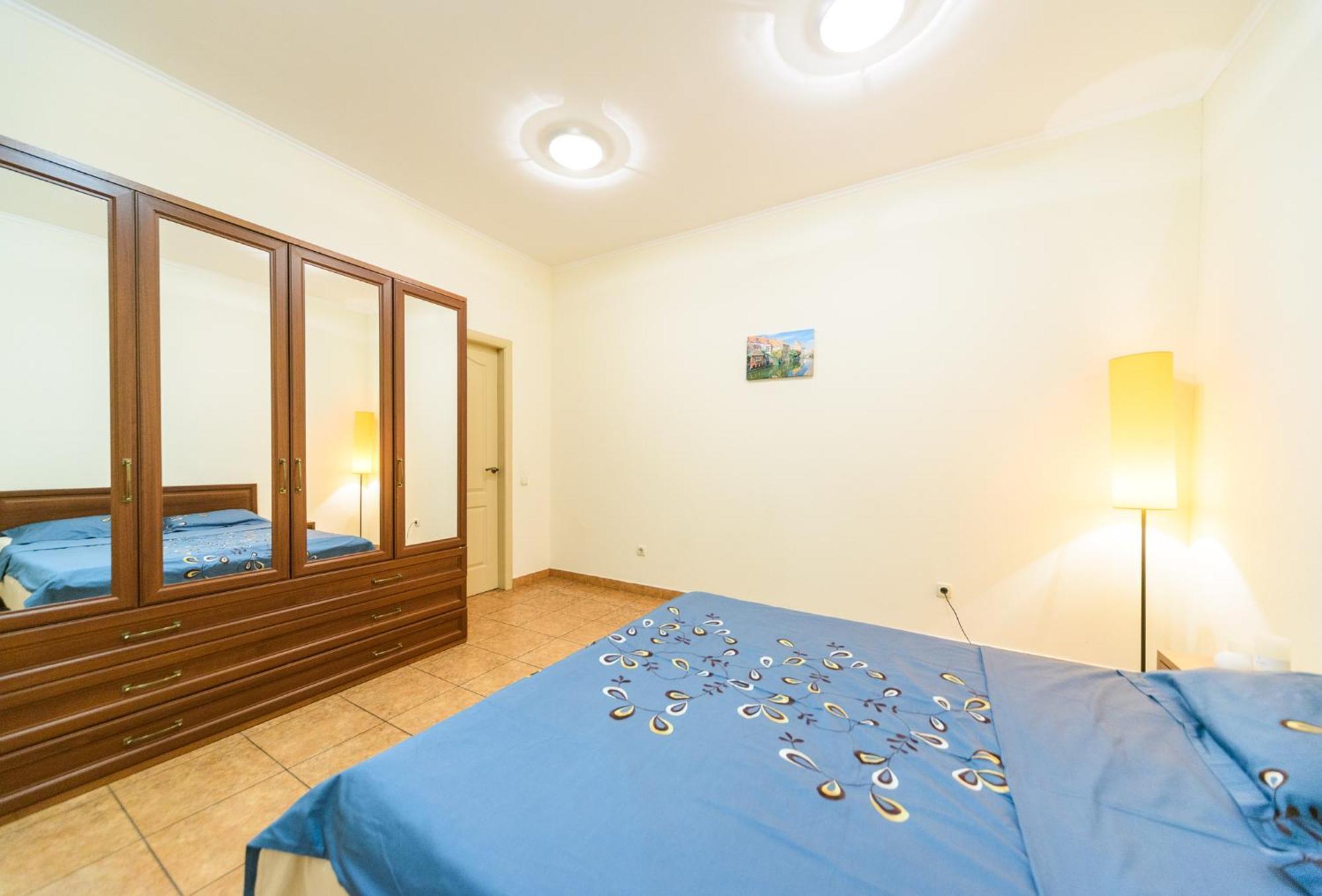 Apartment At Malaya Zhytomyrska 5 Киев Екстериор снимка